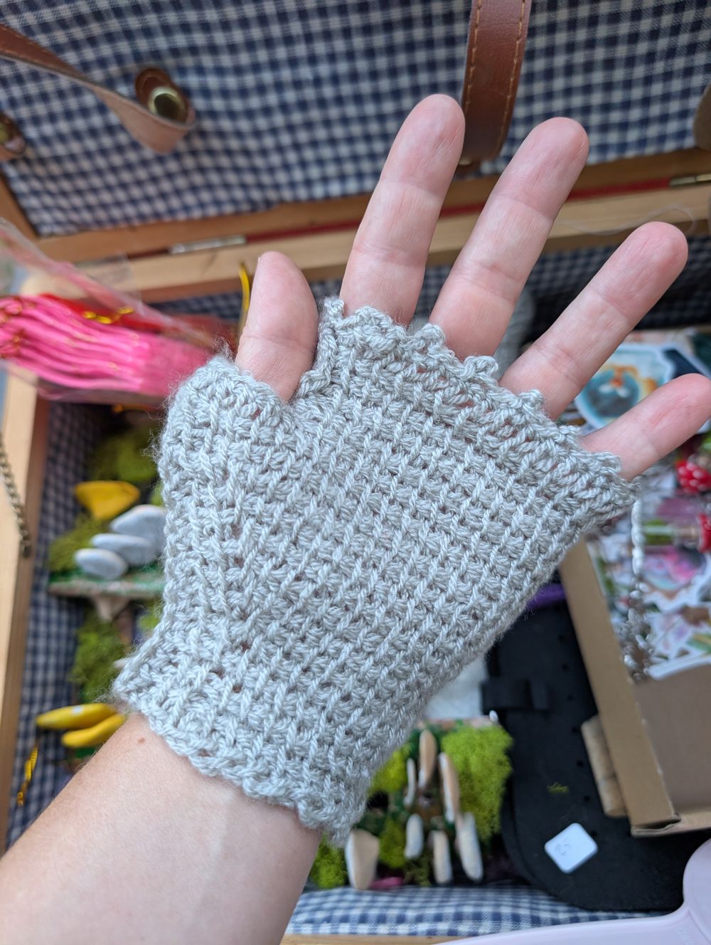 Soft gray fingerless gloves